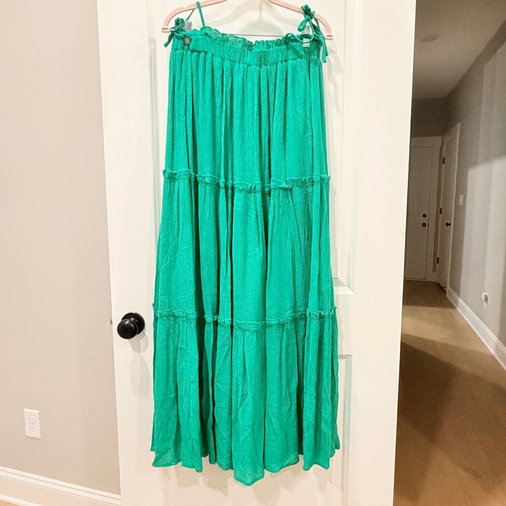 &merci • Emerald Green Crinkle Gauze Tiered Maxi Dress Boho Tie Shoulder